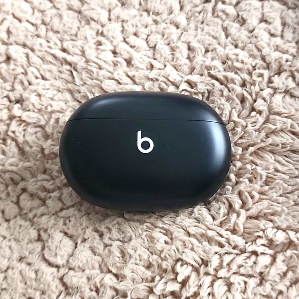 Beats by Dre earbuds
